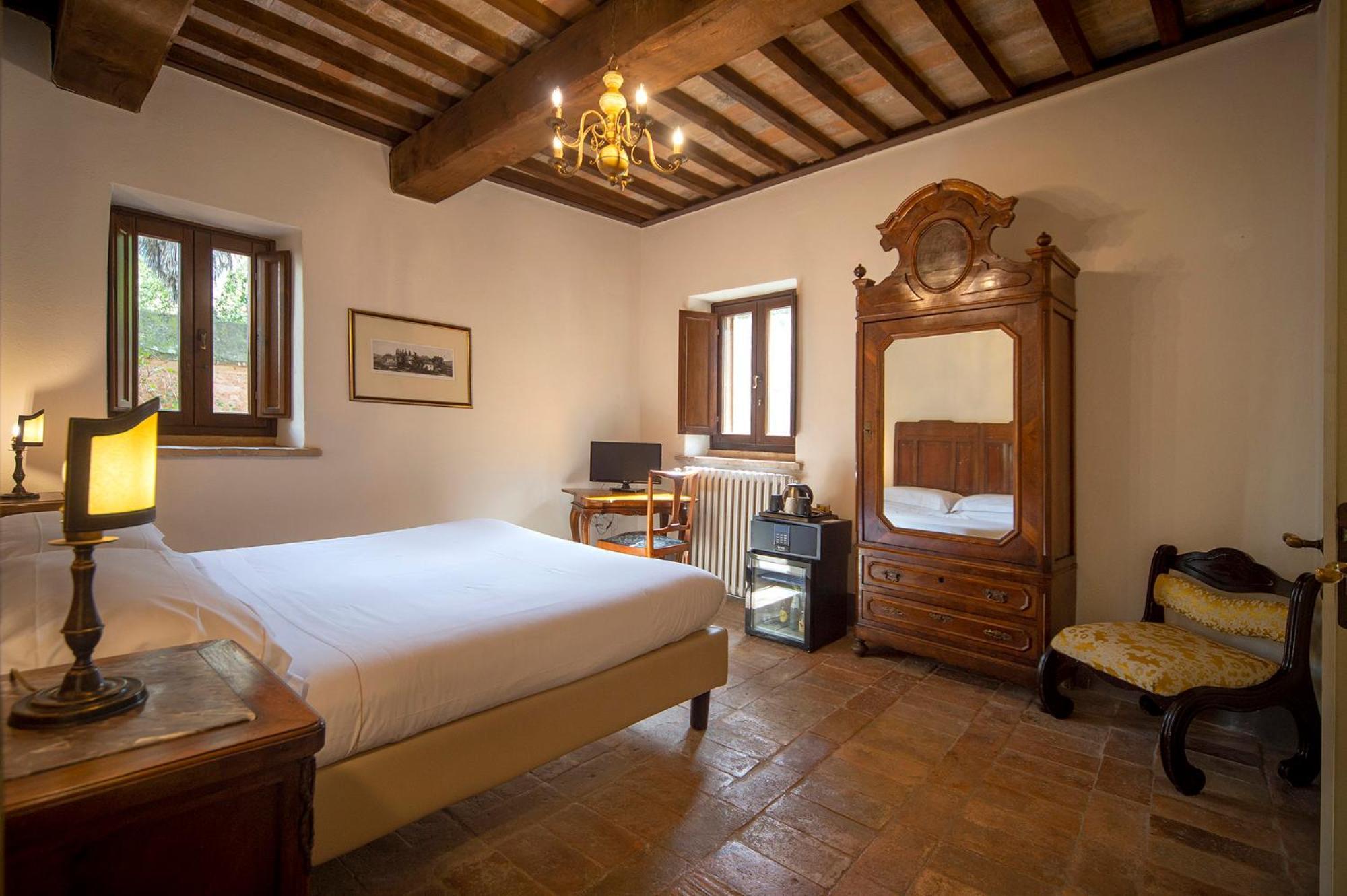 La Maesta Antica Dimora Di Campagna Villa Foligno Ngoại thất bức ảnh